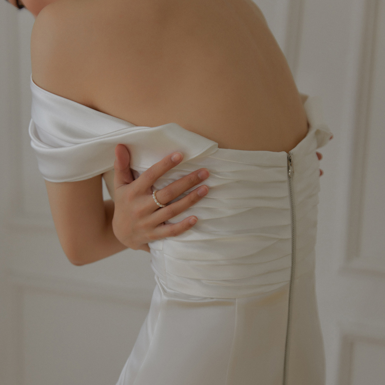 White Matte Satin Bespoke Elegant One Shoulder Long Gown (7)